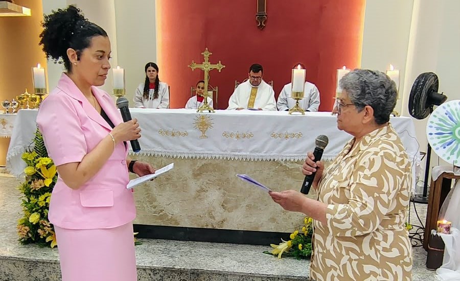 “Eis-me aqui”: Ir. Franceli de Lima Bernardes consagra definitivamente sua vida a Deus