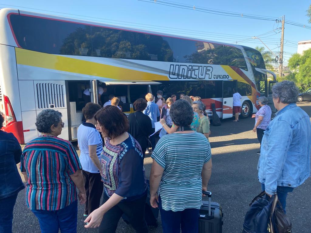 Irmãs Estão Chegando em Curitiba