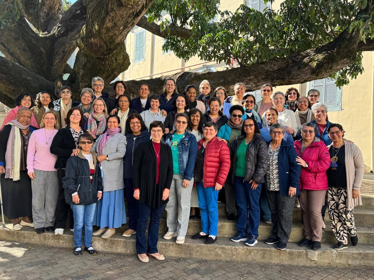 Encontro Provincial das Irmãs Até 60 Anos de Idade: Vínculos, Cuidado e Comunicação Segura
